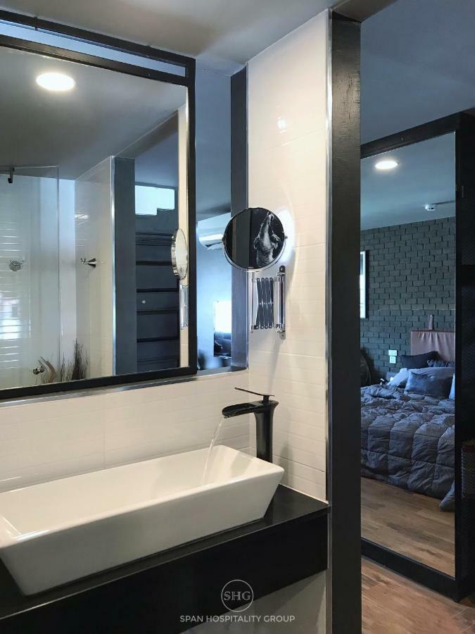 Stay In Style At Nimman R911 Chiang Mai Extérieur photo